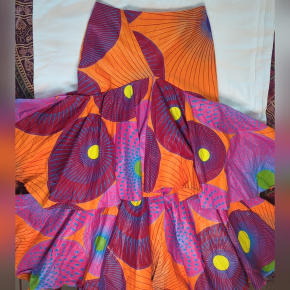 WHY Dress NWT Colorful Polyester Fabric Size M - Picture 12 of 16